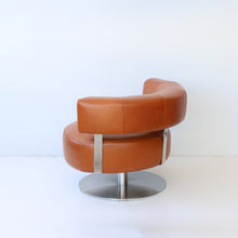 Load image into Gallery viewer, Antero chair by Deka
