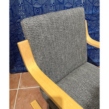 Load image into Gallery viewer, Restored vintage Artek 402 chair
