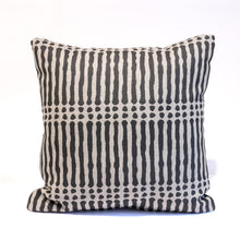 Load image into Gallery viewer, Cushion in outdoor fabric grey, black
